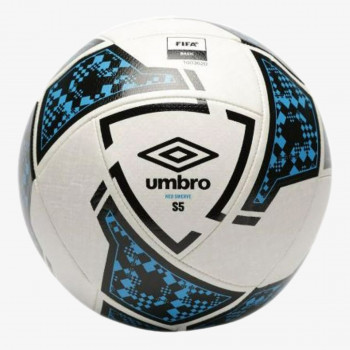 Umbro NEO SWERVE 