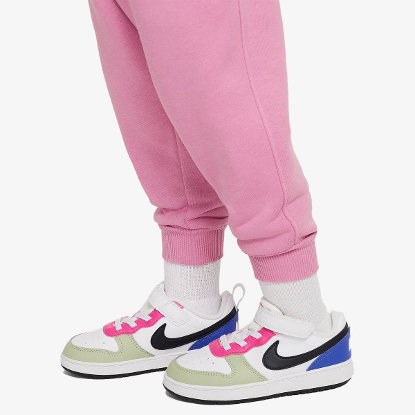 Nike Sportswear 