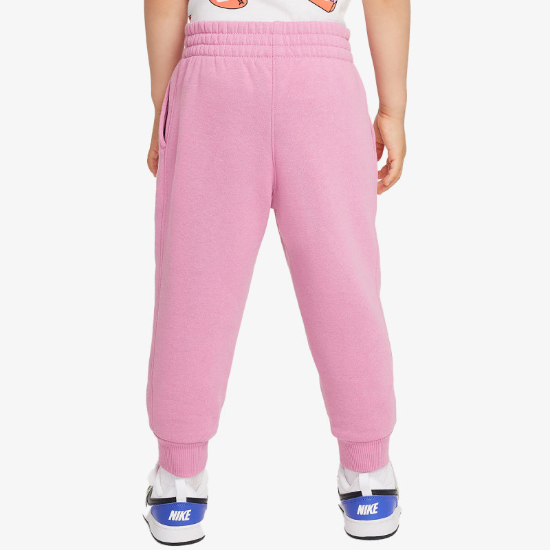 Nike Sportswear 