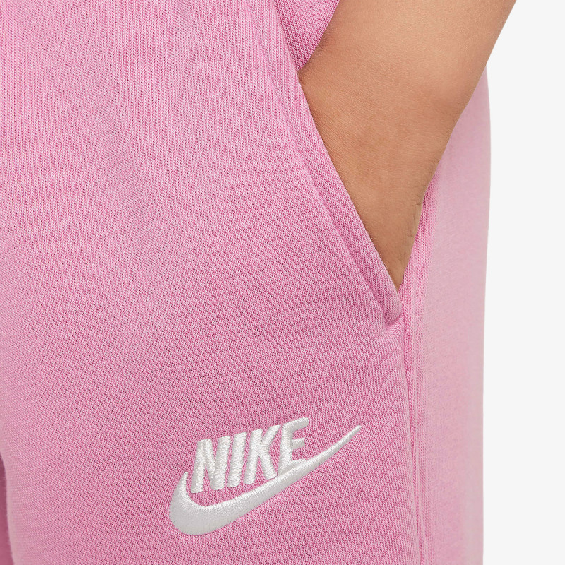 Nike Sportswear 