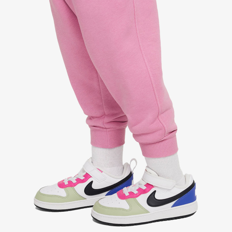 Nike Sportswear 