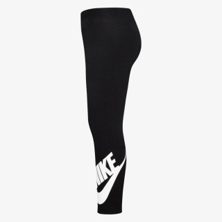 Nike Sportswear Club 