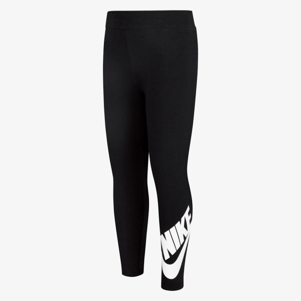 Nike Sportswear Club 