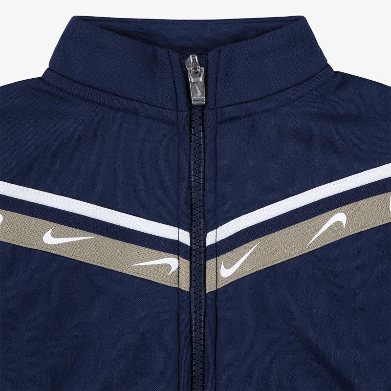 Nike Club 