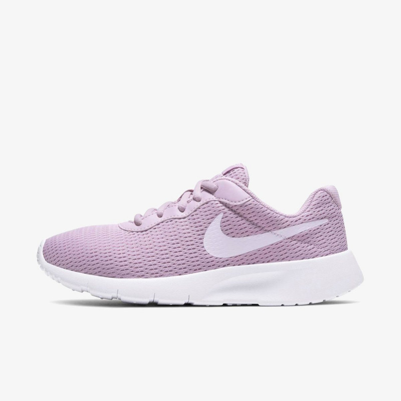 Nike OBUCA PATIKE NIKE TANJUN BG 