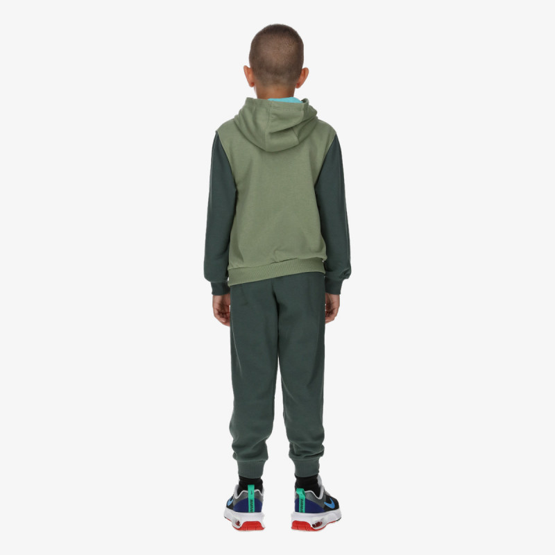 Nike Express Youself 