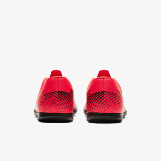 Nike OBUCA PATIKE JR VAPOR 13 CLUB IC 