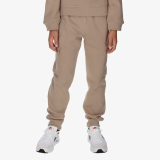 Nike Sportswear Club 