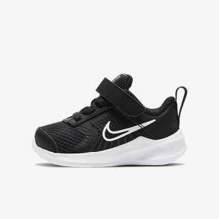Nike Downshifter 11 