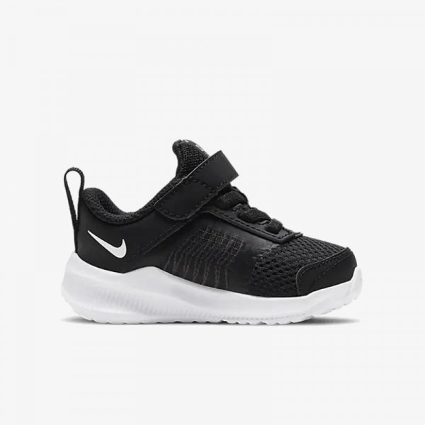 Nike Downshifter 11 