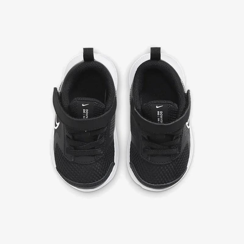 Nike Downshifter 11 