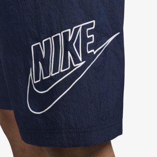 Nike Sportswear Alumni 