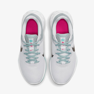 Nike Revolution 6 Next Nature 