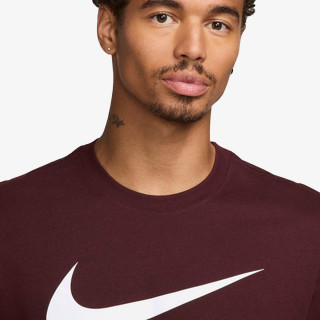 Nike Sportswear Swoosh 