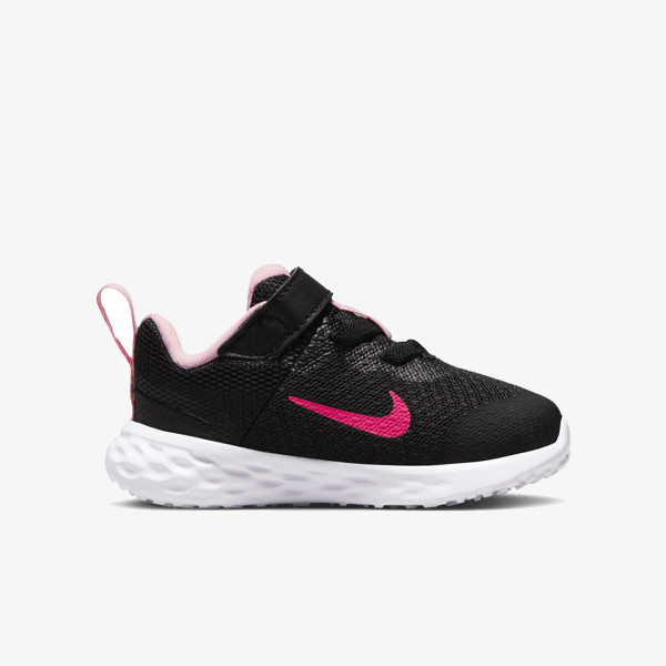Nike Revolution 6 Next Nature 