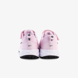 Nike Revolution 6 
