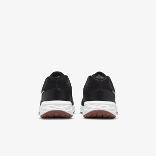 Nike Revolution 6 
