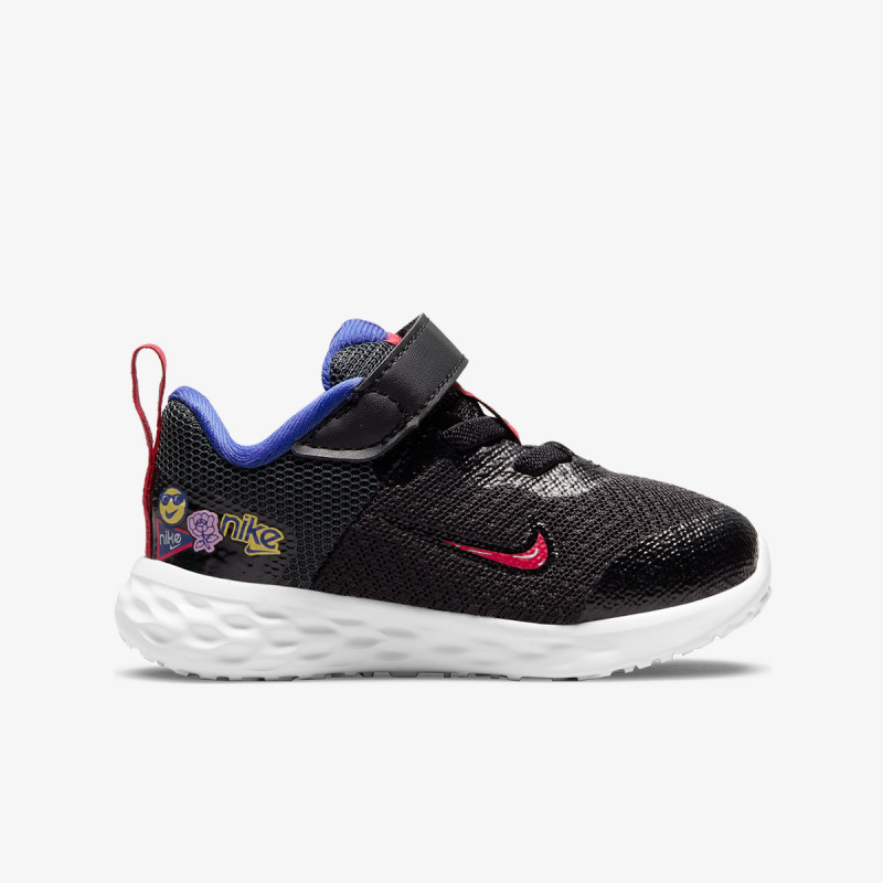 Nike Revolution 6 Next Nature 