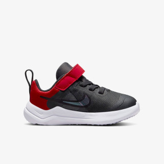 Nike Downshifter 12 