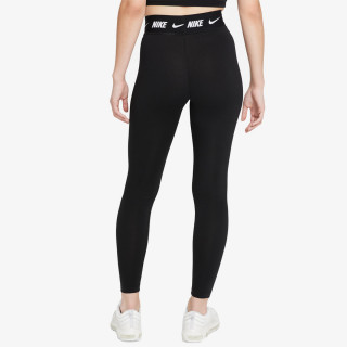 Nike Sportswear Club 