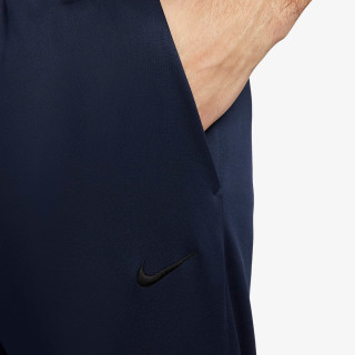 Nike Therma-FIT 