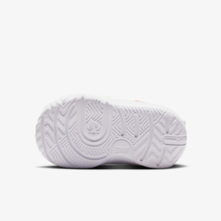 NIKE Team Hustle D 11 