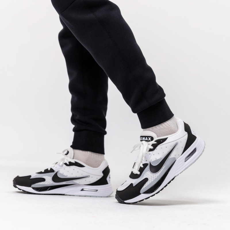 Nike Air Max Solo 