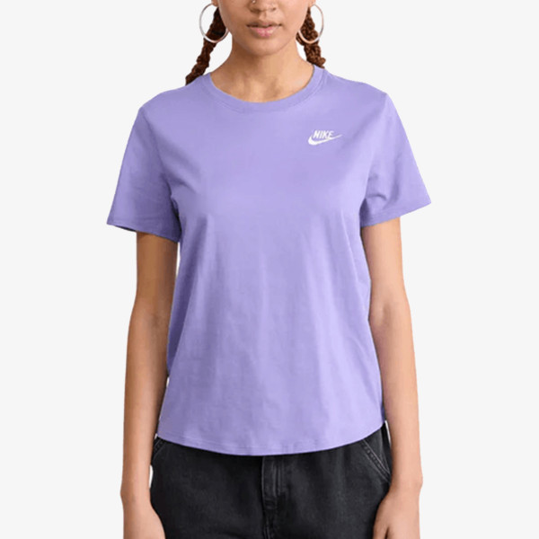 Nike Sportswear Club Essential 