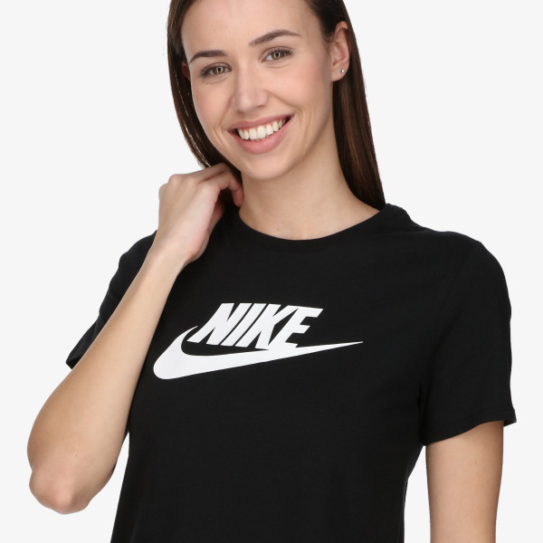 Nike Sportswear Essential 