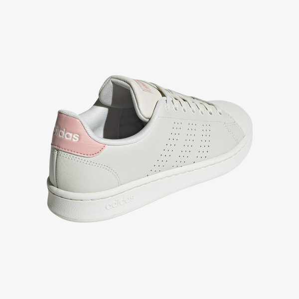 adidas ADVANTAGE 