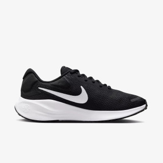 Nike Revolution 7 
