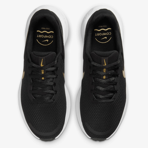 Nike Revolution 7 