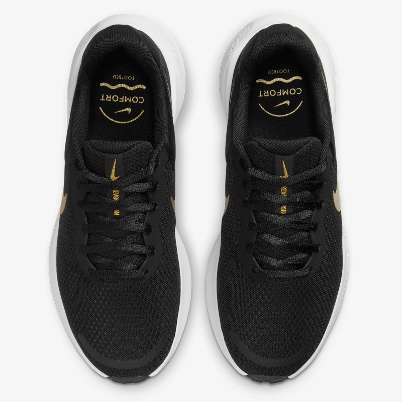 Nike Revolution 7 