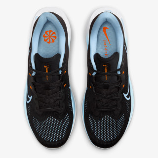 Nike Quest 6 