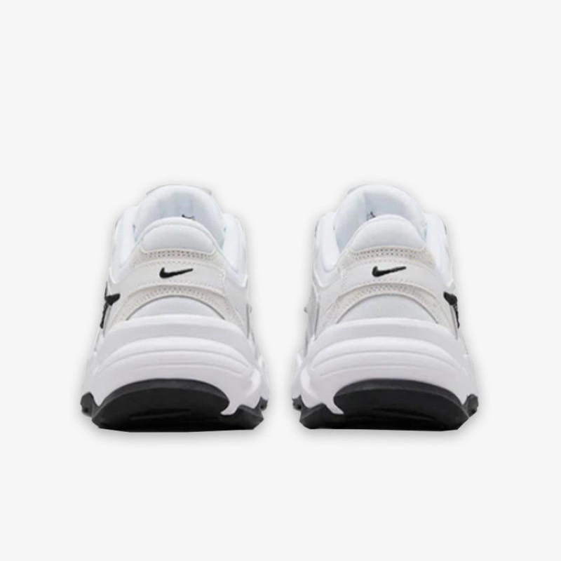 Nike Al8 