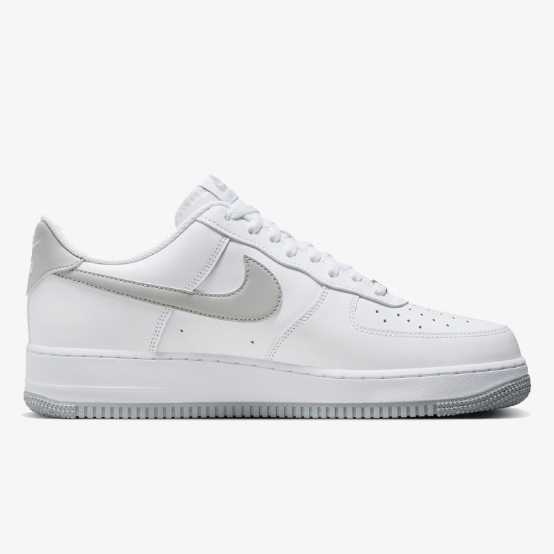 Nike AIR FORCE 1 07 ESS 