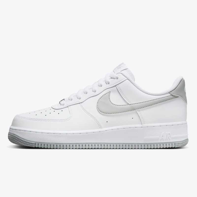 Nike AIR FORCE 1 07 ESS 