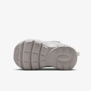 Nike NIKE AIR MAX NOVA BT 