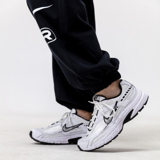 Nike Initiator 