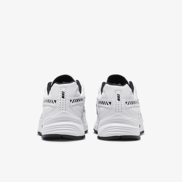 Nike Initiator 