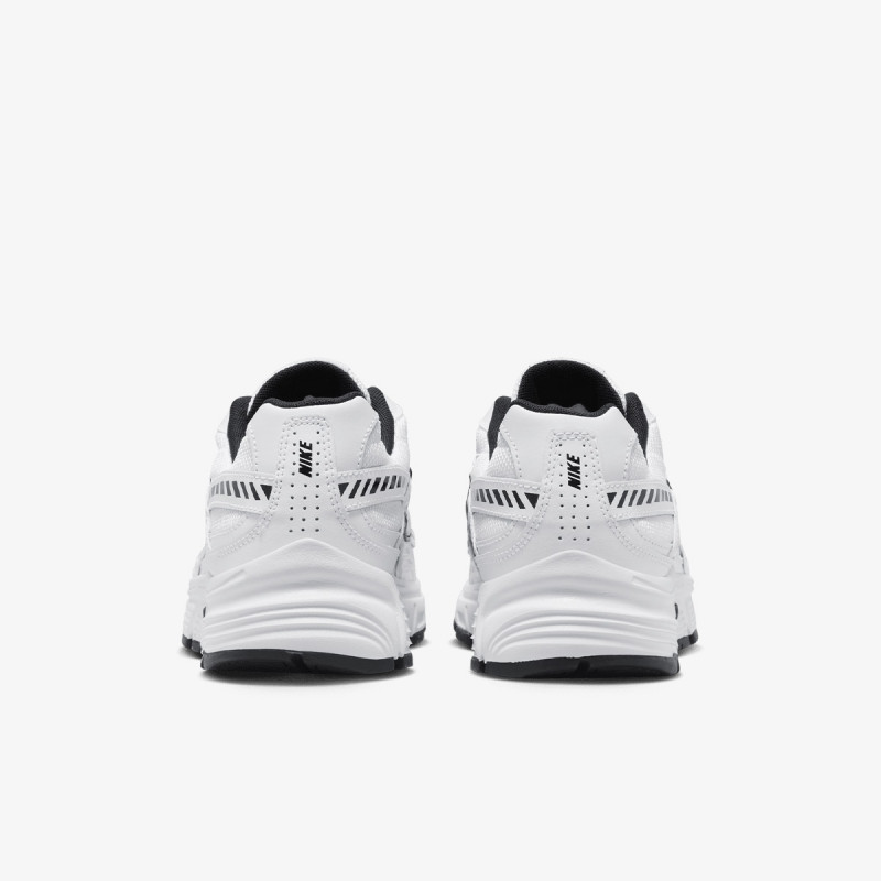 Nike Initiator 