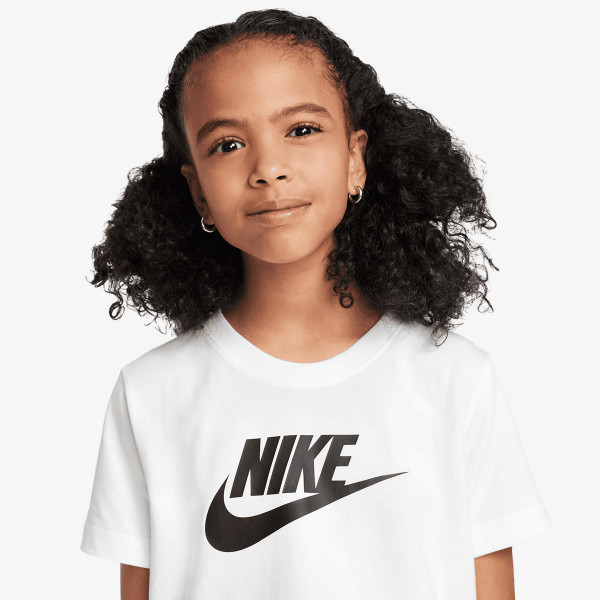 Nike Sportswear 
