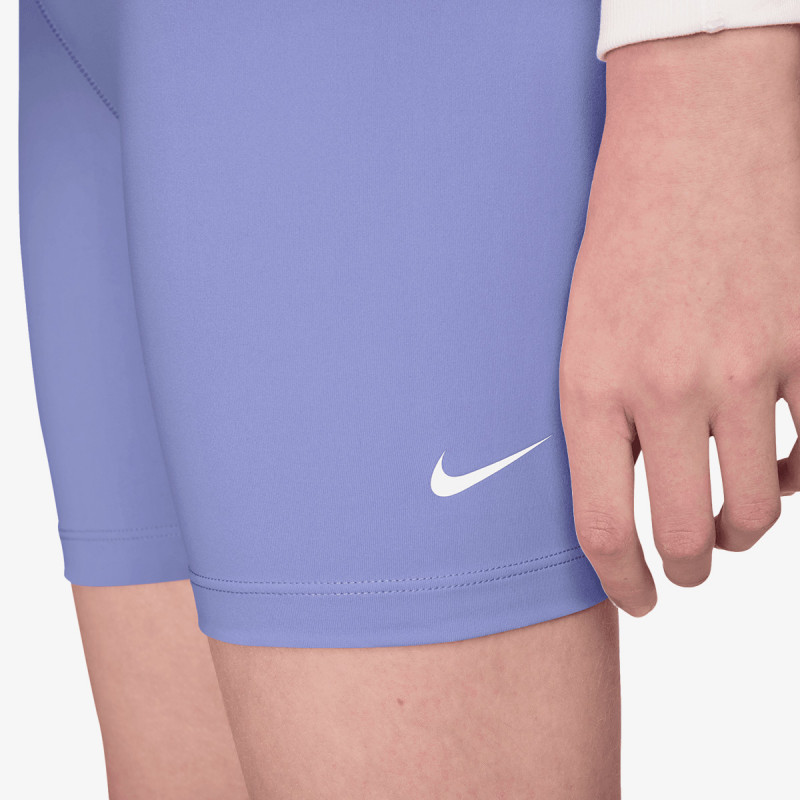 Nike One 