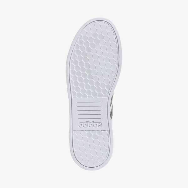 adidas Court Bold 
