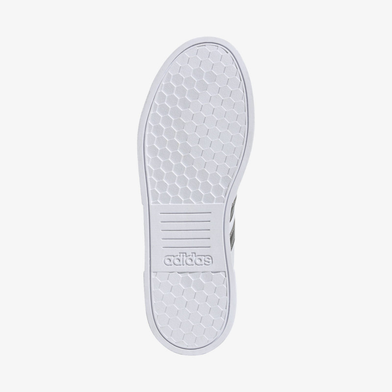 adidas Court Bold 