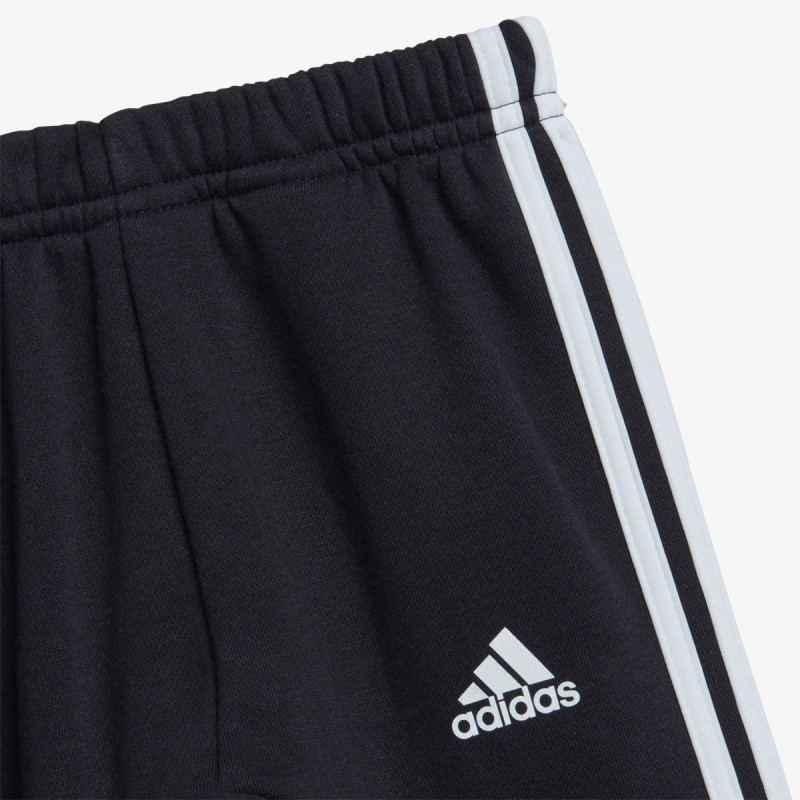 adidas Badge of Sport 