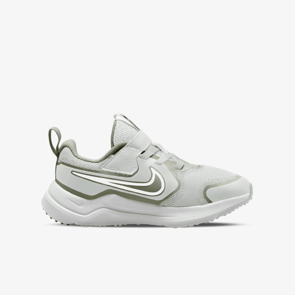 Nike Cosmic Runner 