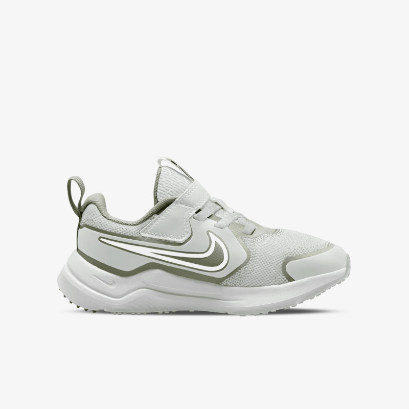 Nike Cosmic Runner 