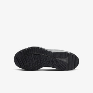 Nike Cosmic Runner 