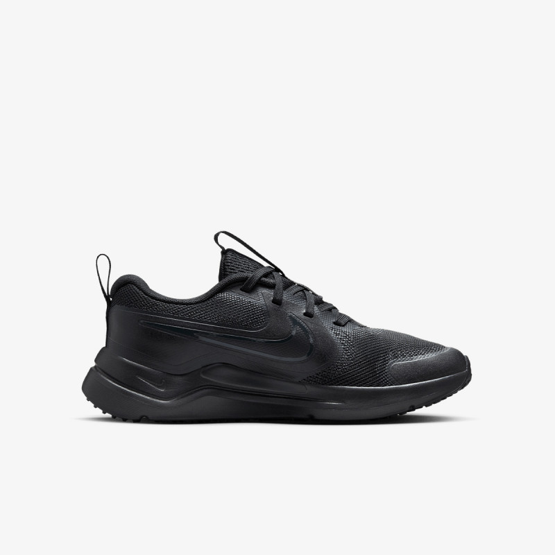 Nike Cosmic Runner 